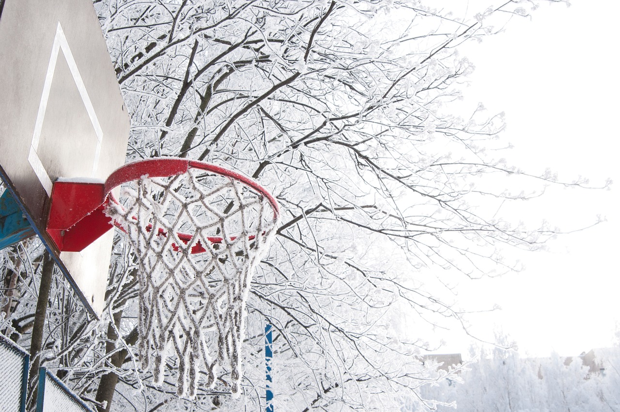 北京奥林匹克公园滑雪，体验冰雪运动的魅力