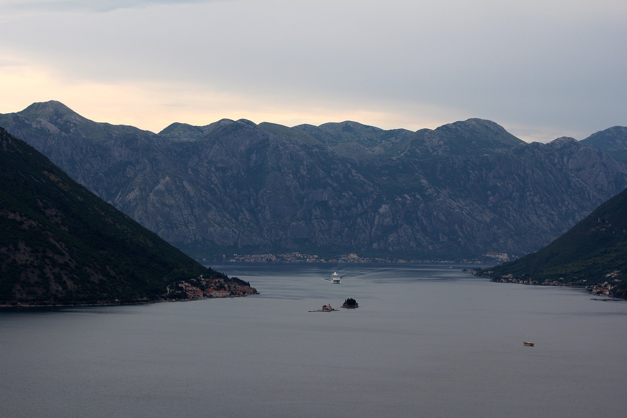 千岛湖旅游胜地，探秘中国美丽湖泊的绝佳地址