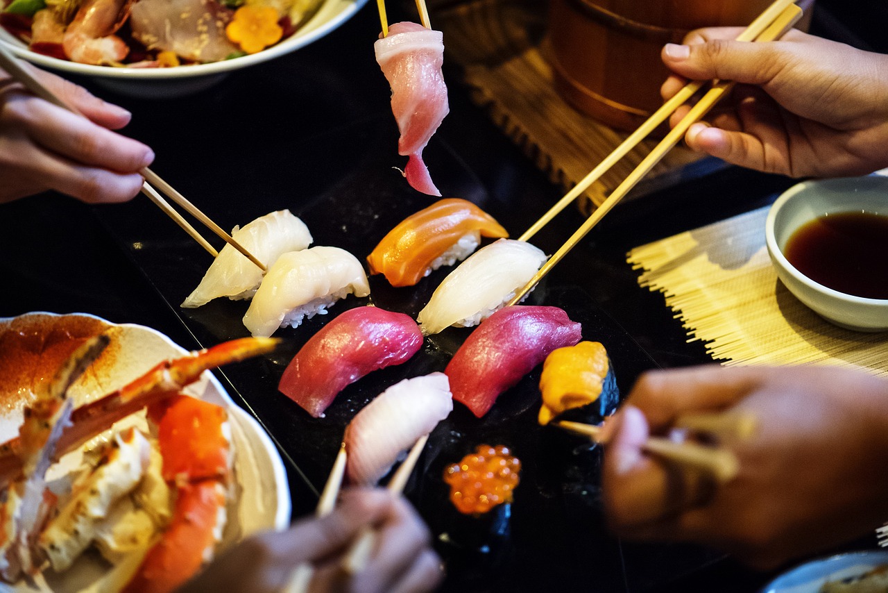 千岛湖庆鱼年饭店地址——美食与自然的完美结合